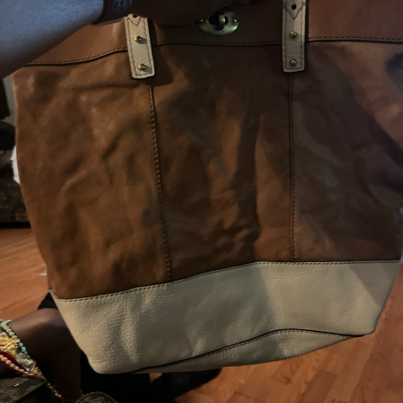 Fossil Leather Handbag Purse - Picture 3 of 9